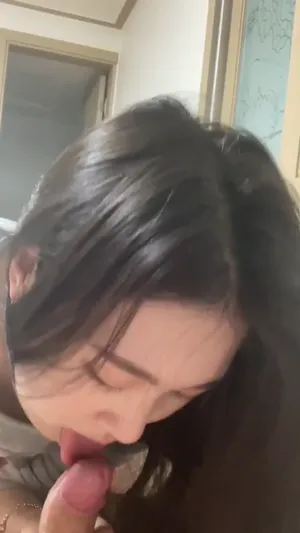 친구랑 헤어진 여자친구랑 모텔에서  한국야동 국산야동